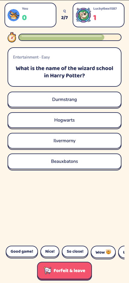 A live head-to-head buzzer duel in Triviuhh